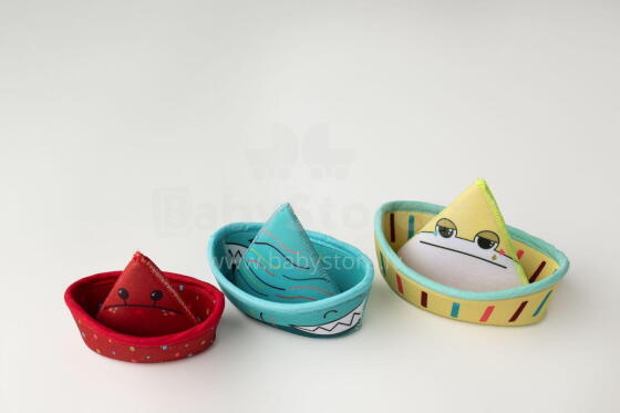 HENCZ 537 Bathing boats