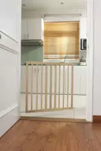 Geuther Door & Stair Safety Gate Modilok Art.2700_ECO Door & Stair Safety Gate for openings 63-103.5cm in wood
