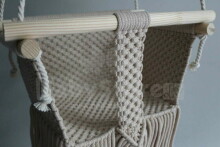 HandicraftBee Art.153320 Высококачественные регулируемые вязаные качели для малышей серого цвета (производство Латвия)