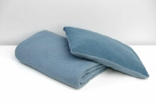 Knitted cot set with muslin - blue