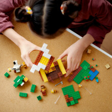 21241 LEGO® Minecraft™ Bišu namiņš
