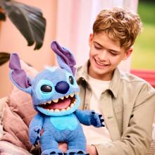 STITCH Real FX interactive toy