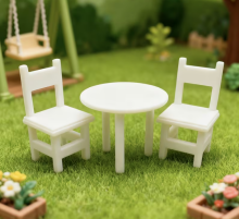 Stomble Family Toys Compatible with Sylvanian Families Art.183584 Virtuves komplekts galds un divi krēsli (savienojams ar Sylvanian Families)
