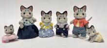 SYLVANIAN FAMILIES Fisher Cat Family