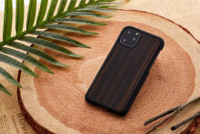 MAN&WOOD SmartPhone case iPhone 11 Pro Max ebony black