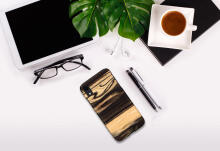 MAN&WOOD SmartPhone case iPhone XR white ebony black