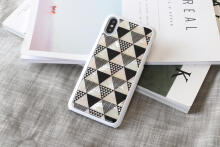 iKins SmartPhone case iPhone XS/S pyramid white