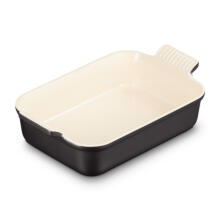 Le Creuset Ristk&uuml;likukujuline p&auml;randkeraamika 26x19cm / 2,4L must