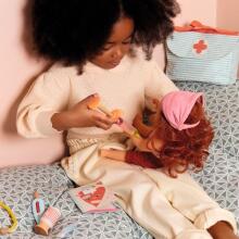 Dolls - Pomea - Visit to the doctor