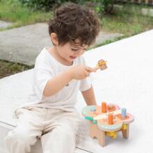 CLASSIC WORLD Montessori pasteļtoņu tauriņu āmurs