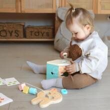 CLASSIC WORLD Pastel Baby Set Box Pirmās mācību rotaļlietas no 12 līdz 18 mēnešiem
