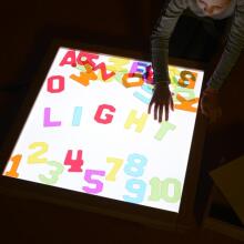 MASTERKIDZ LED gaismas panelis ar krāsu mainošu tālvadības pulti + aksesuāru komplekts