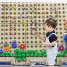 MASTERKIDZ деревянная доска STEM отдельно стоящая XXL в форме дома + аксессуары