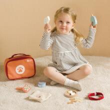 CLASSIC WORLD Portable Care Kit "Caring for our Pets" Veterinarian