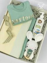 Pure Beginnings Kids Baby Wash Art.251278 увлажняющее, успокаивающее и восстанавливающее средство для мытья тела и волос без мыла с успокаивающим лесным ароматом, 250 мл