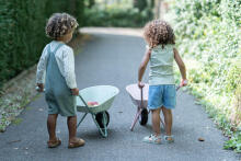 Little Dutch Wheelbarrow Forest Friends  Art.9125 Dārza ķerra
