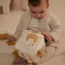 Little Dutch Soft Activity Cube Natural Newborn Art.8409  Развивающий куб