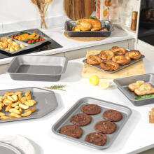 Salter BW13666 Essentials 35cm Baking Tray
