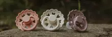 Frigg Fairytale Round Silicone Art.100149 The Emperors New Clothes/Clumsy Hans  Pacifier (nipple) made of 100% natural rubber 0-6 months (2 pcs.)