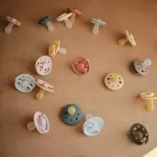 Frigg Moon Phase Round Latex Art.76292498 Pale Daffodil/Soft Lilac Pacifier (nipple) made of 100% natural rubber 6-18 months (2 pcs.)