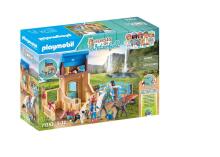 PLAYMOBIL WORLD OF HORSES Zirgu stallis ar Amēliju un Čukstiņu 71353