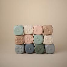 Mushie Dice Press Toy Art.100218 Augstākas kvalitātes - silikona grabulis motorikai (100% dabisks)