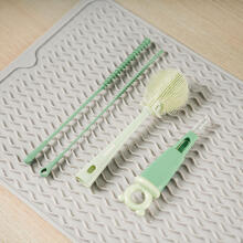 Haakaa 5-in-1 Cleaning Brush Set Art.BHK177-SG Щетка силиконовая для бутылочек и сосок