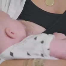 Haakaa  Nipple Shield - Orthodontic Teat (Round Base) Art.MHK083  Силиконовые накладки на грудь (2 шт.)