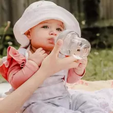 Haakaa Glass Baby Bottle Art.BHK140-G  Anti-koliku stikla bērnu  barošanas pudelīte 300ml