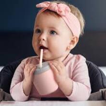 Haakaa Silicone Sippy Cup Art.BHK151-BH Blush   Силиконовая обучающая кружечка с соломкой, 150 мл.