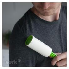 Dust roller