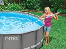 INTEX 29053 Base un Sienu Tīrīšanas Birste