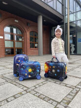 Cosmoss Suitcase Ride On Art.BC-KOS-004 Čemodāniņš-sēdeklis ar riteņiem 3 vienā