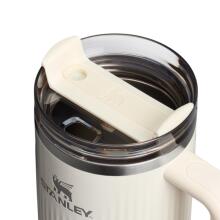 Термокружка с трубочкой The Quencher H2.0 Fluted Tumbler 1,18 л в глянцевом кремовом цвете