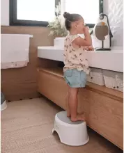 Twistshake Step Stool Art.78828 Pastel Grey Bērnu pakāpiens