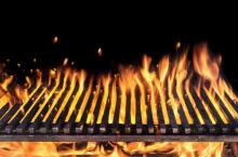 Natural Hardwood Charcoal Art.279932 Premium kvalitātes koksnes kokogles  — ideāli grilam un BBQ,4 kg