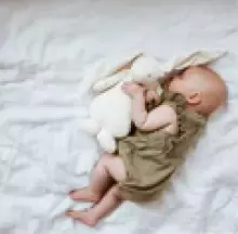 Moonie 2.0 Humming Bunny Art.285923 Cream Children's night light "Bunny", from 0 months.