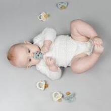 Hevea Natural Rubber Pacifier  Art.216121 Pale Butter Anatomiskā/ortopēdiskā lateksa māneklītis 3-36 mēn.