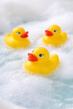 Happy Toys Bath Toy Duck Art.9842  Игрушка  для ванной Уточка с пищалкой, 1 шт.