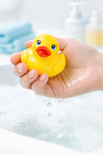 Happy Toys Bath Toy Duck Art.9842  Игрушка  для ванной Уточка с пищалкой, 1 шт.