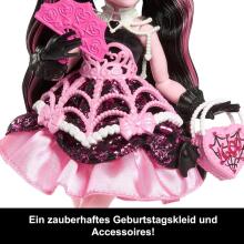 Monster High Scary Sweet Birthday – Draculaura lelle rozā ballītes kleitā ar aksesuāriem
