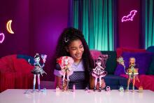 Monster High Scary Sweet Birthday Cake Set – Clawdeen Wolf Doll & Cake Decorating Playset (20+ Accessories)