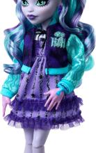 Monster High Fearbook Twyla – Movie Club Theme Doll with Yearbook & Game Night Accessories