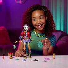 Monster High Jinafire Long – pūķu meitene ar Cloudy Yun Yun