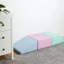 Mini Climbie – mīksts rotaļu kāpšanas un rāpošanas komplekts mazuļiem (vecumā no 6 mēnešiem līdz 3 gadiem)