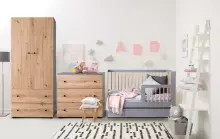 Klups Pauline Art.290267 Graphite/Oak Set: Children's crib with protective side 120x60 cm + chest of drawers