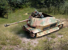 Revell Plastic Model  Marder I on FCM 36 base 1:35