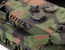 Модель пластиковая Revell Leopard 2 A6/A6M 1:72