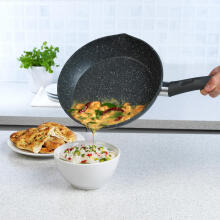 Salter BW09071AR Easy Pour 2 Piece Fry Pan Set