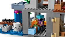 LEGO Minecraft Ghast Station